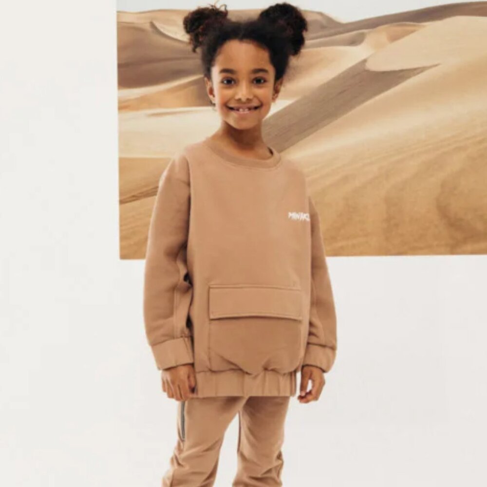 Minikid pocket front sweatshirt size 2/3